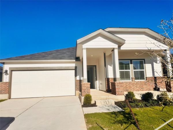 131 Chapel Beck DR, Kyle, TX 78640