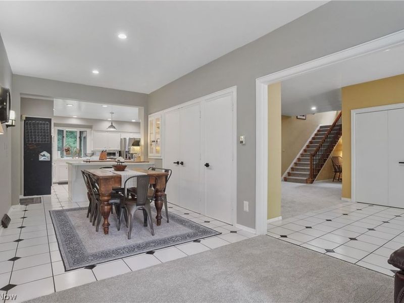 889 Eaton Avenue, Akron, OH 44303 Photo 12