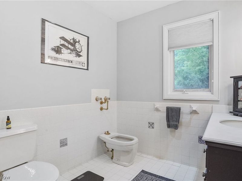 889 Eaton Avenue, Akron, OH 44303 Photo 33