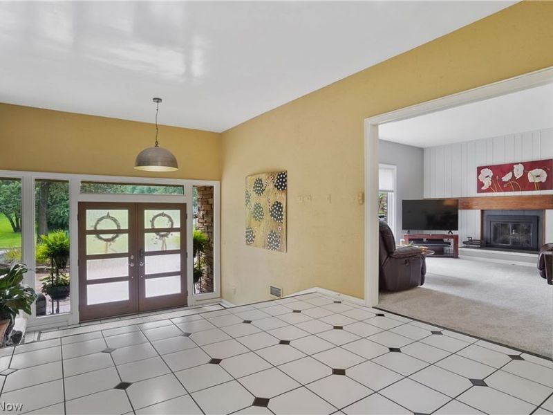 889 Eaton Avenue, Akron, OH 44303 Photo 6