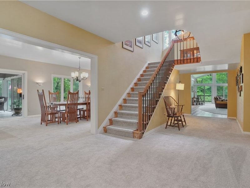 889 Eaton Avenue, Akron, OH 44303 Photo 8