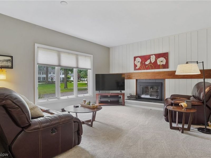 889 Eaton Avenue, Akron, OH 44303 Photo 9