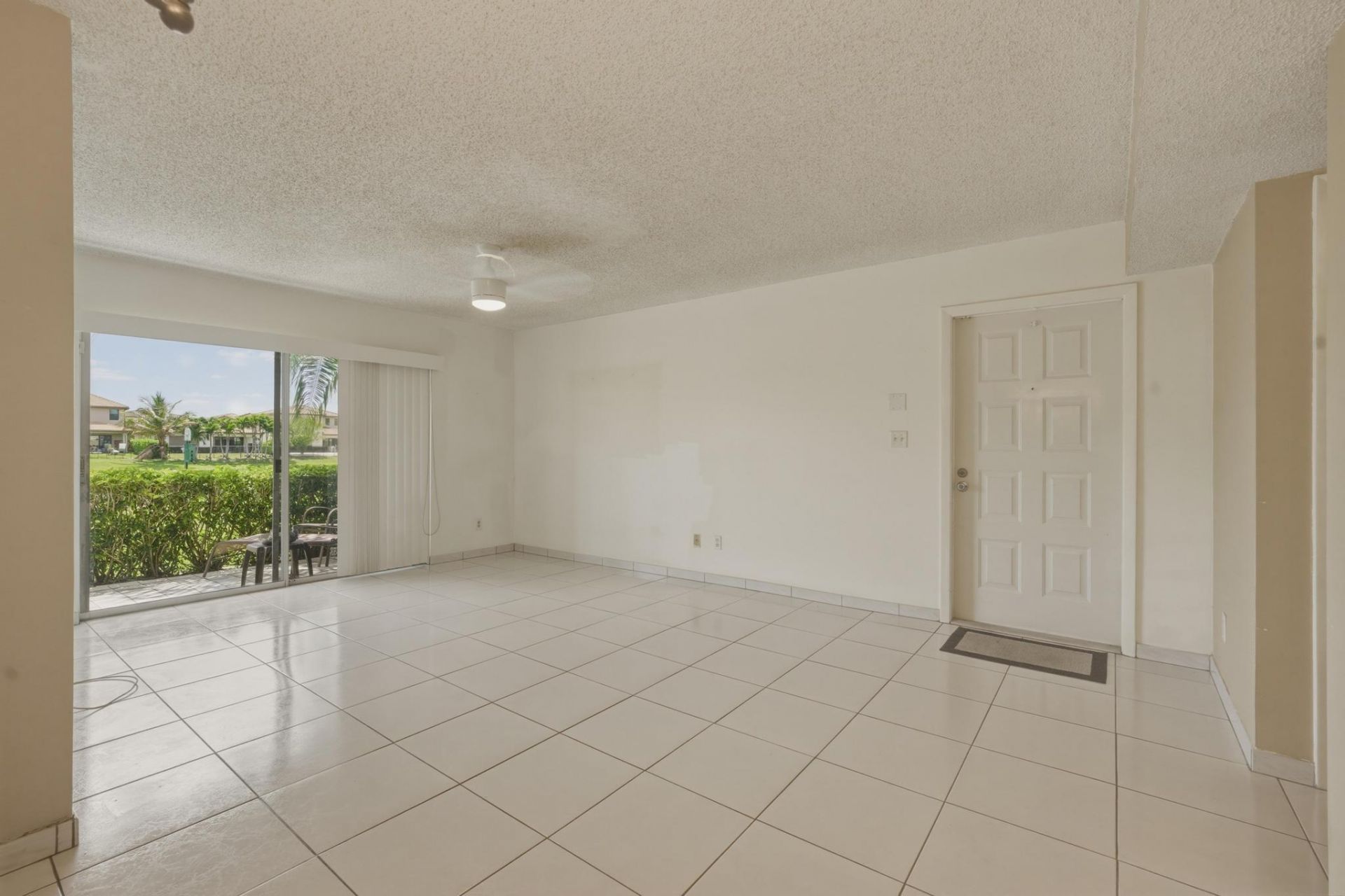 11200 SW 13th Street, Unit 104, Pembroke Pines, FL 33025 Photo