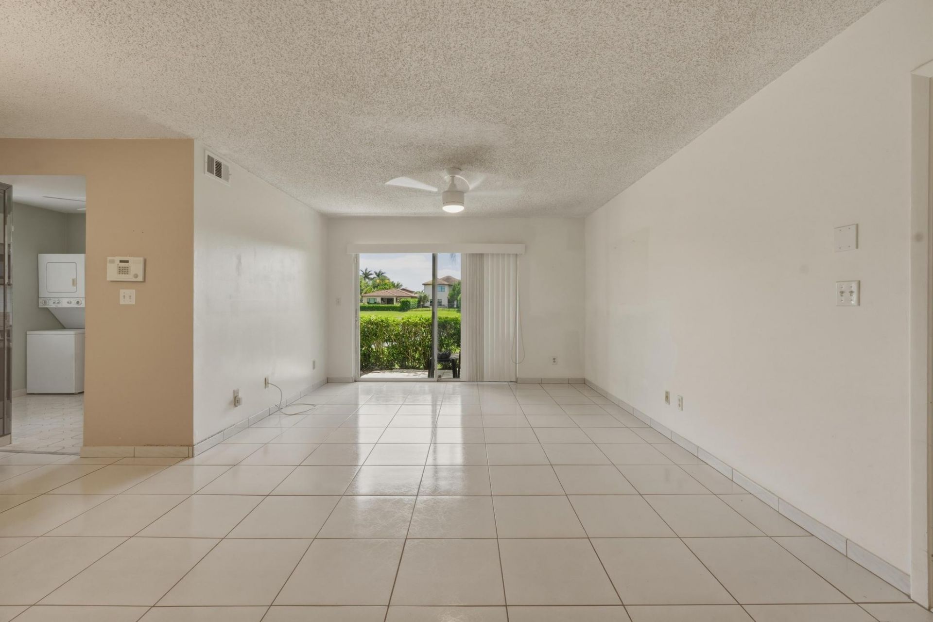 11200 SW 13th Street, Unit 104, Pembroke Pines, FL 33025 Photo