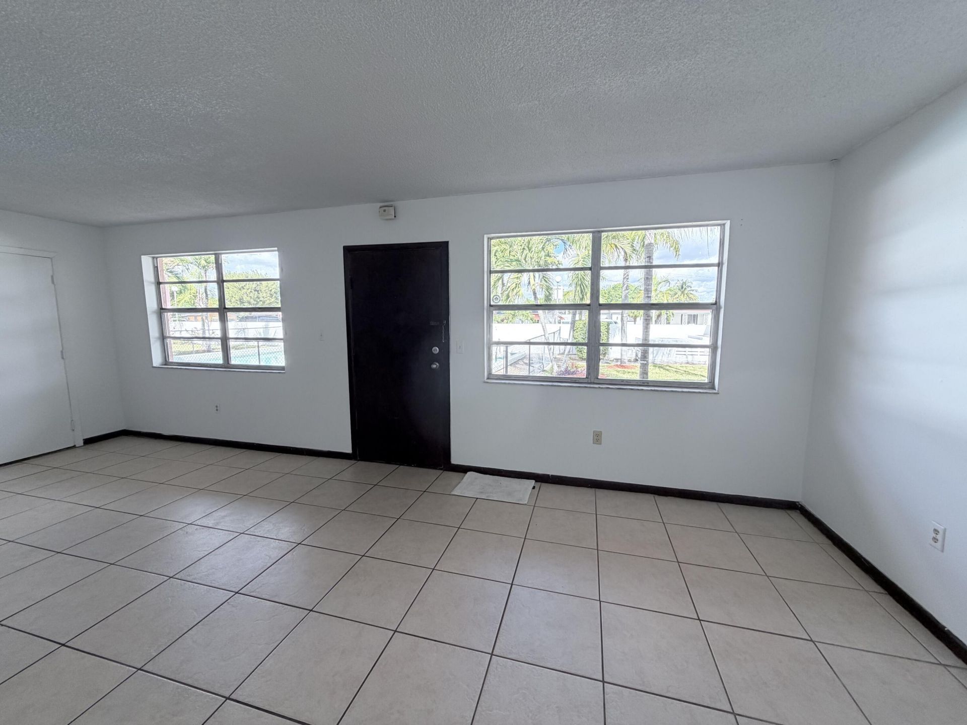6050 SW 27th Street, Miramar, FL 00000 Photo