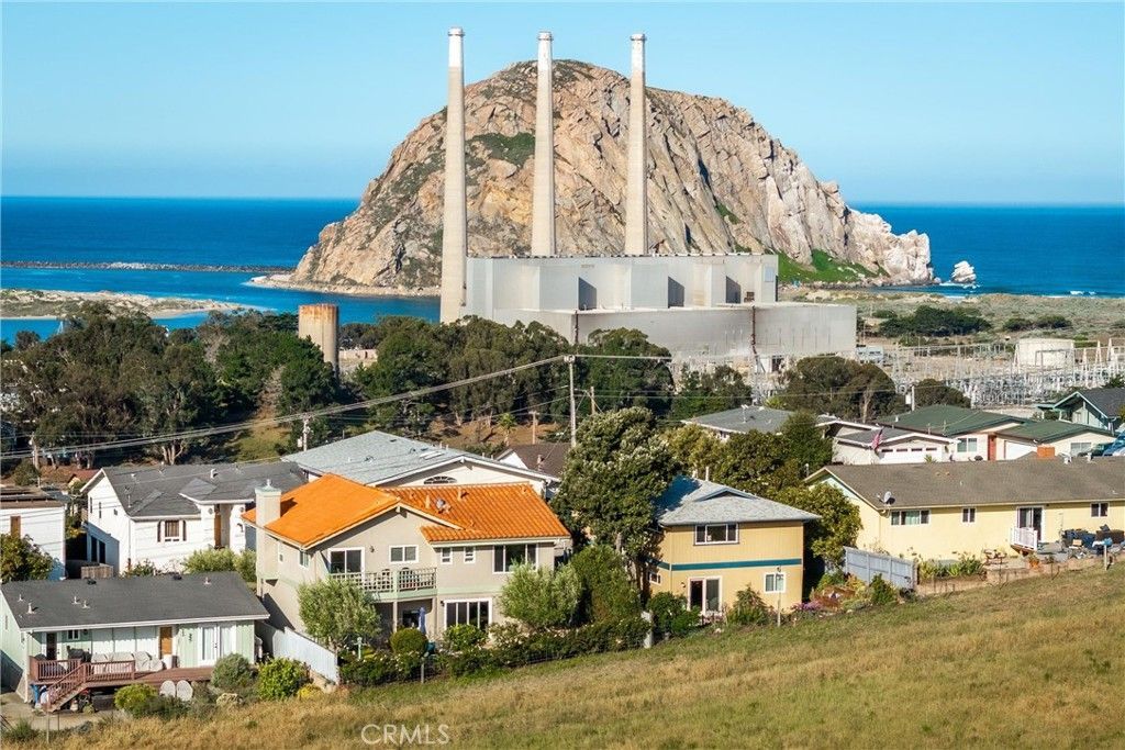1310 Hillcrest Drive, Morro Bay, CA 93442 Main Photo