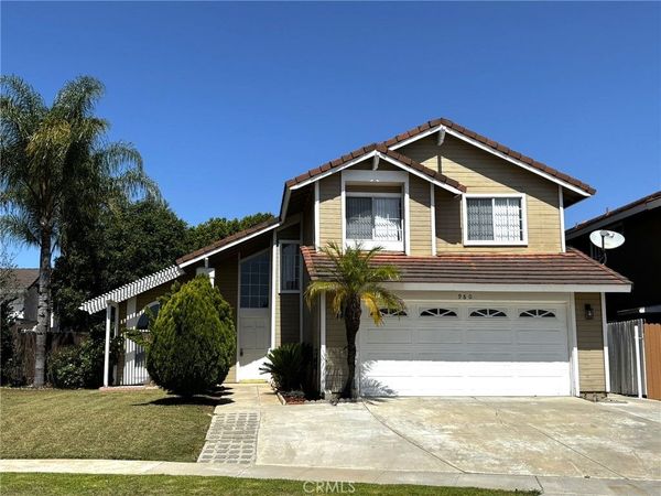 980 Tufts Circle, Corona, CA 92878