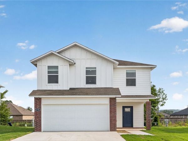 3801 Basin Springs Avenue, Springdale, AR 72764