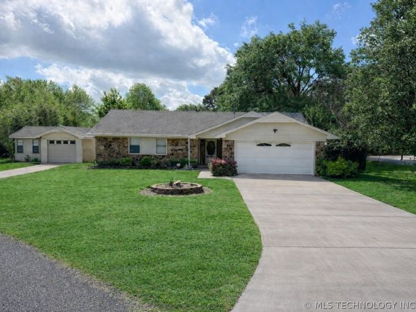 20 Brookwood Drive , Eufaula, OK 74432