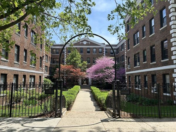 62 Queenberry, Unit 407, Boston, MA 02215