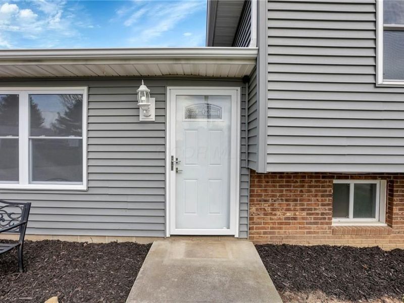 625 Vincent Drive , Zanesville, OH 43701 Photo 4