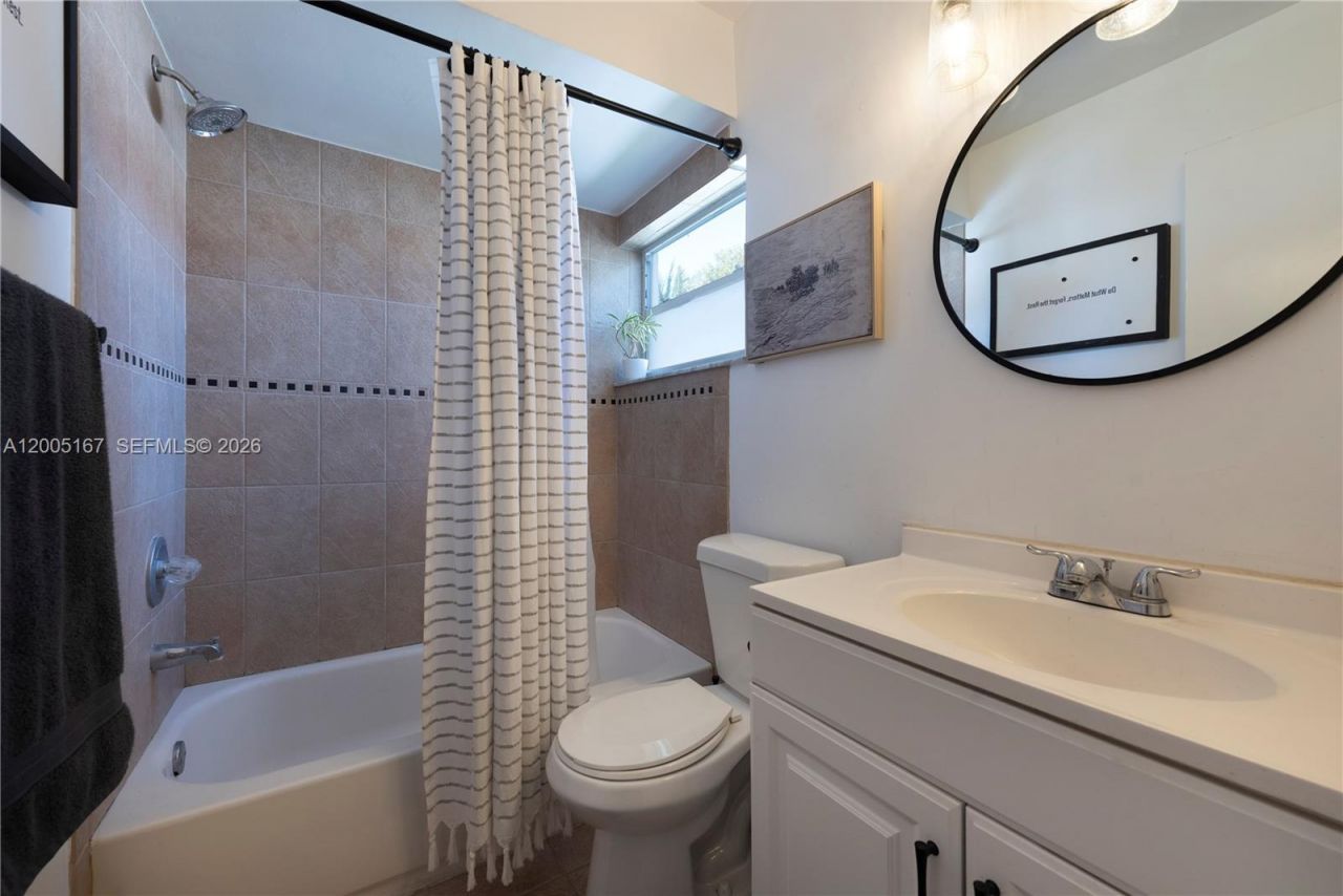 20801 SW 83rd Ave , Cutler Bay, FL 33189 Photo