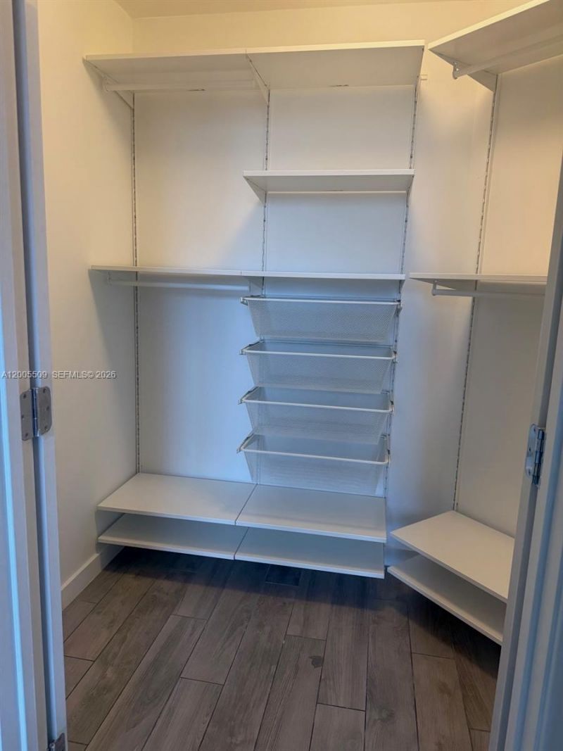 999 SW 1st Ave , Unit 1611, Miami, FL 33130 Photo