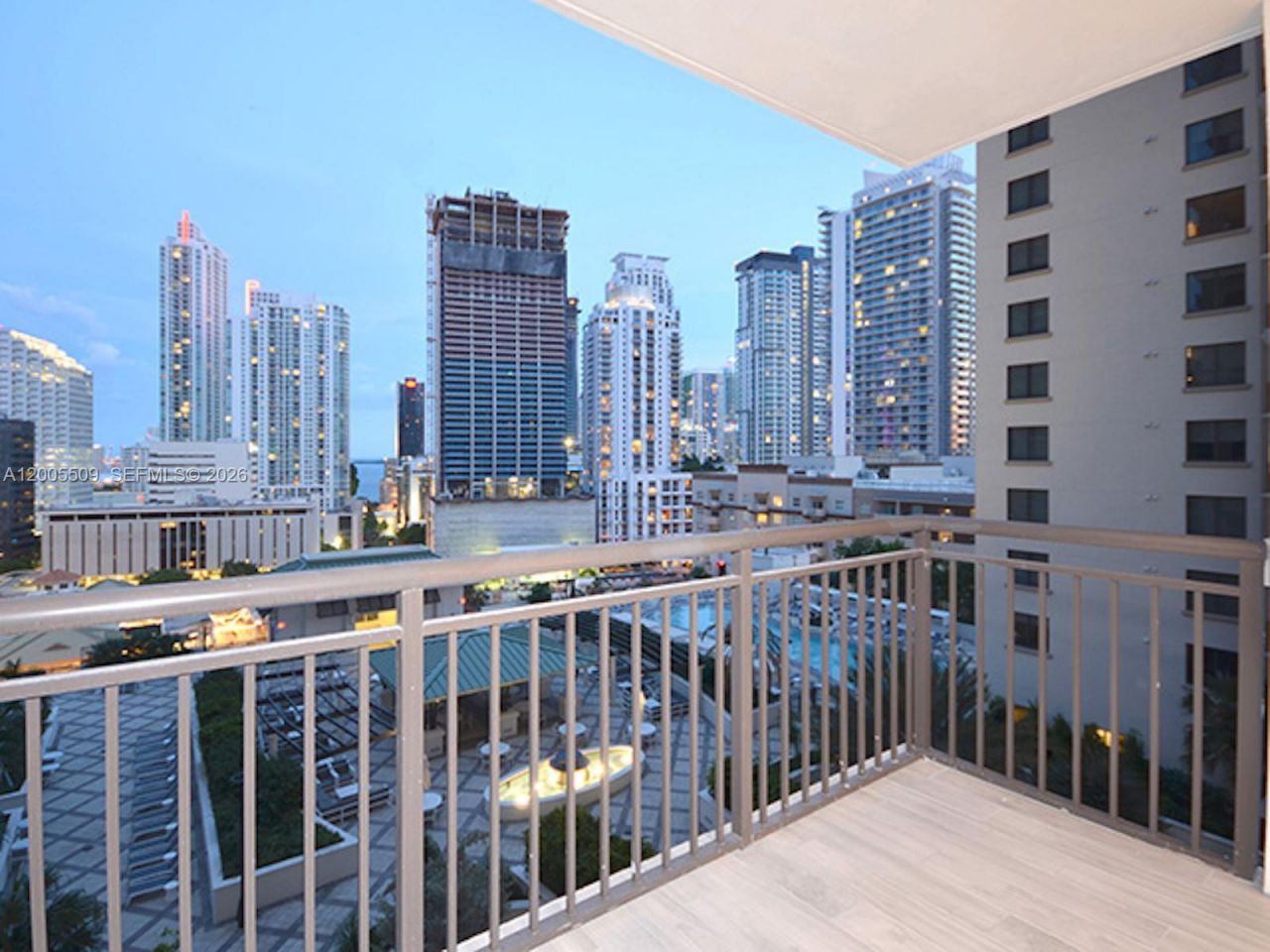 999 SW 1st Ave , Unit 1611, Miami, FL 33130 Photo