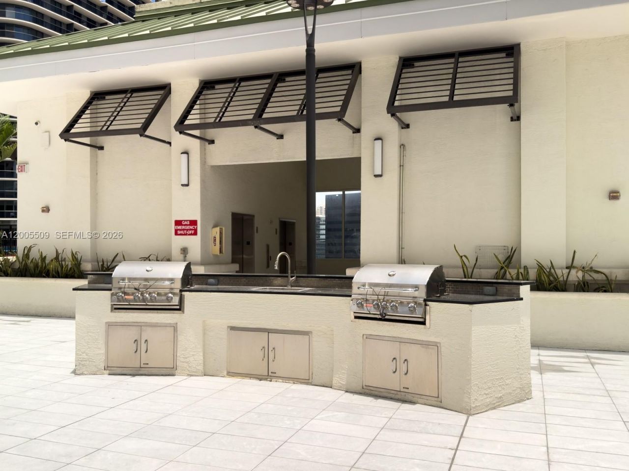 999 SW 1st Ave , Unit 1611, Miami, FL 33130 Photo