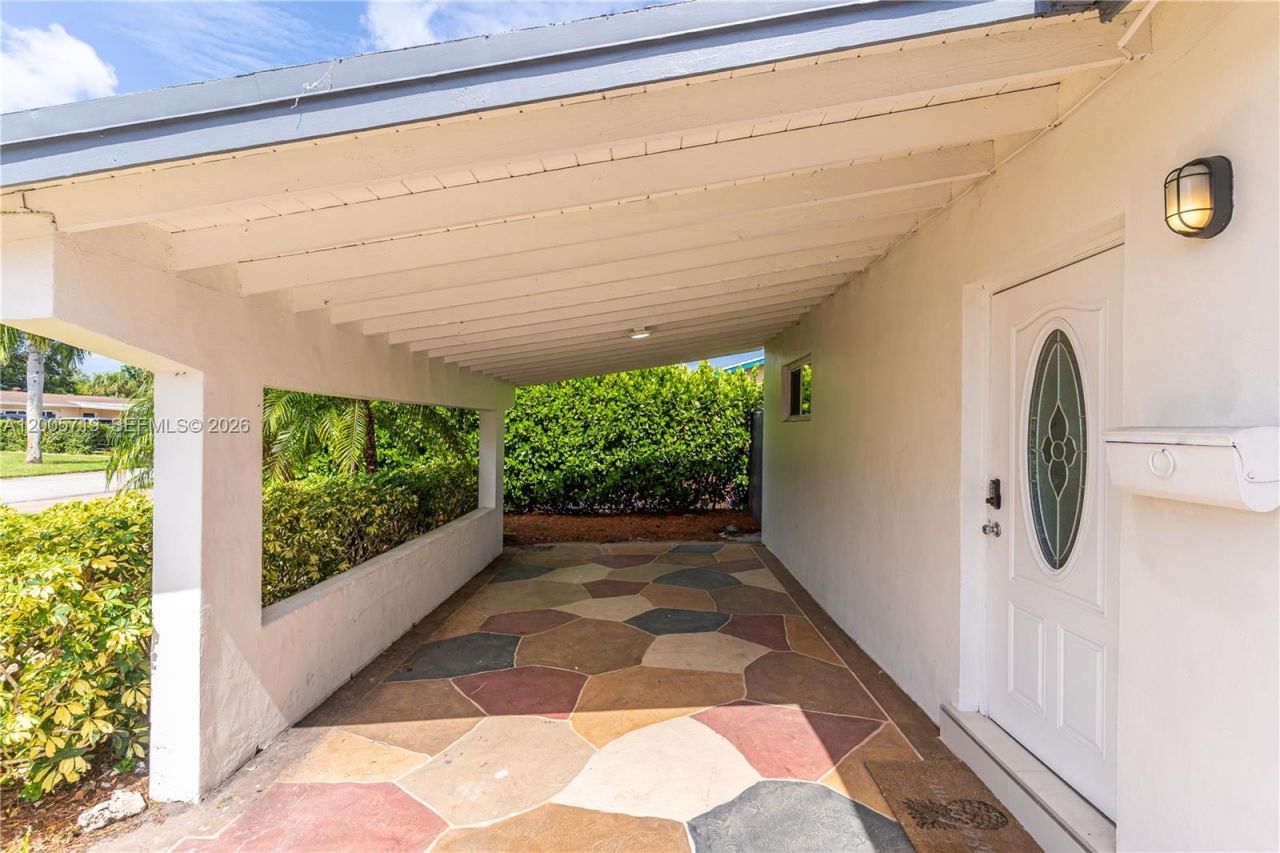 6452 Custer, Hollywood, FL 33024 Photo