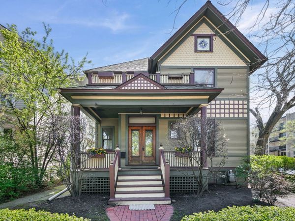 528 Greenwood Street , Evanston, IL 60201