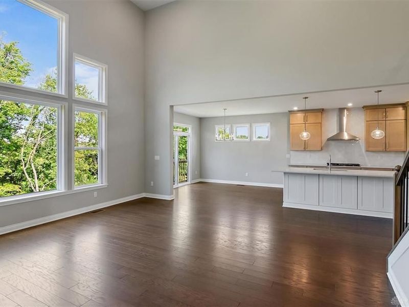 2460 Bent Grass Drive, Beavercreek, OH 45431 Photo 9