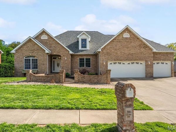 216 Eden Park Boulevard, Shiloh, IL 62269