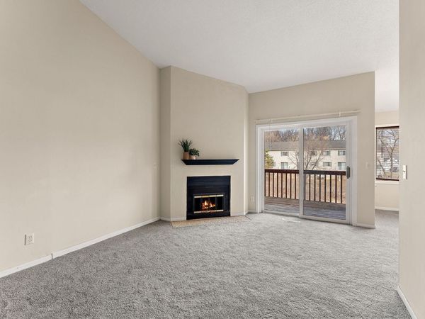 6097 Courtly Alcove, Unit F, Woodbury, MN 55125