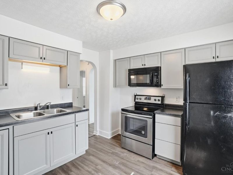 3917 Vannest Avenue, Middletown, OH 45042 Photo 13