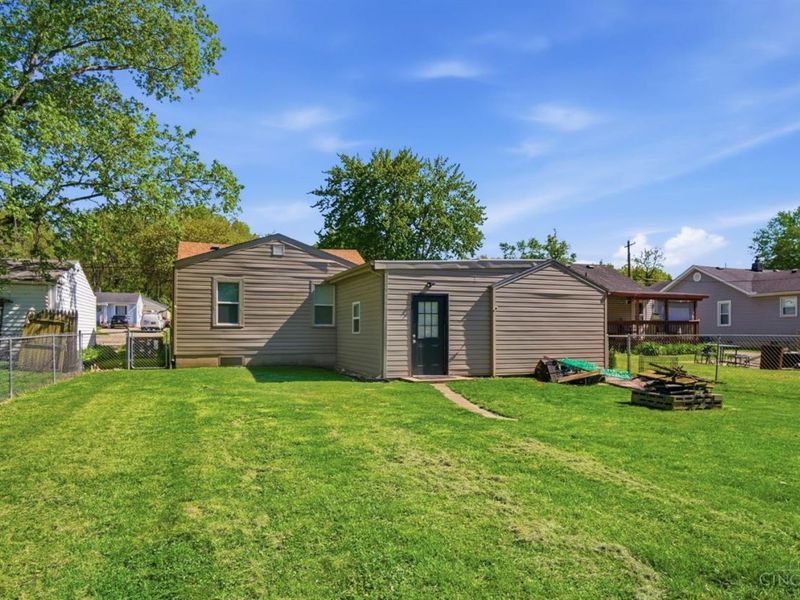 3917 Vannest Avenue, Middletown, OH 45042 Photo 29