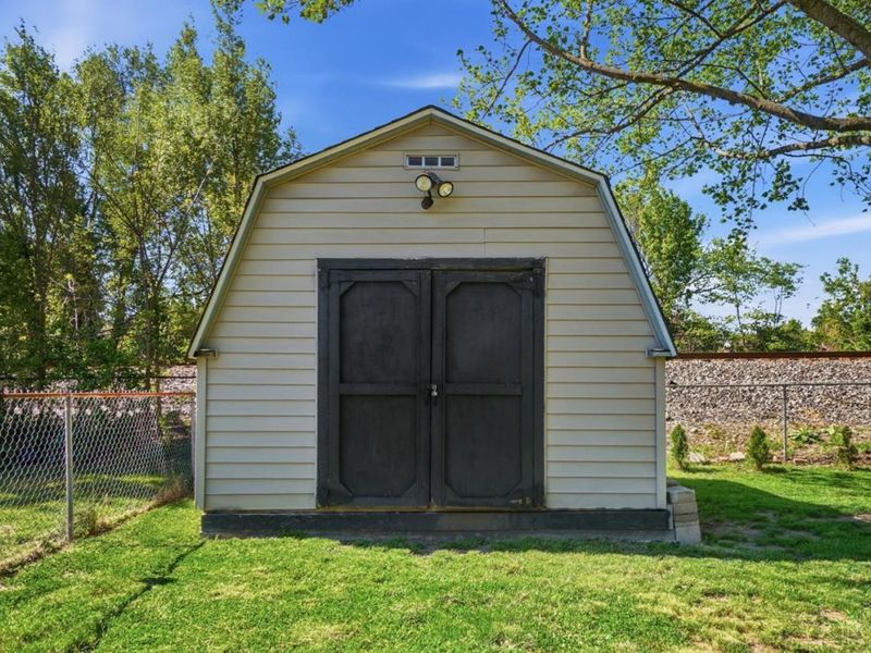 3917 Vannest Avenue, Middletown, OH 45042 Photo 36