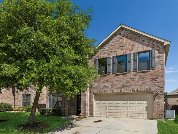 1441 Amazon Drive, Fort Worth, TX 76247