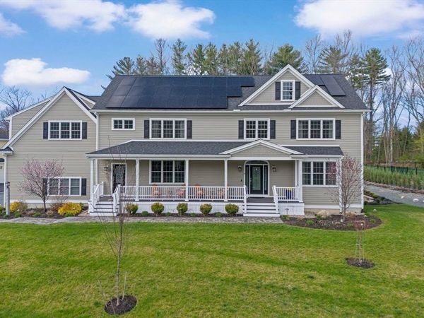 14 Charles St, North Reading, MA 01864