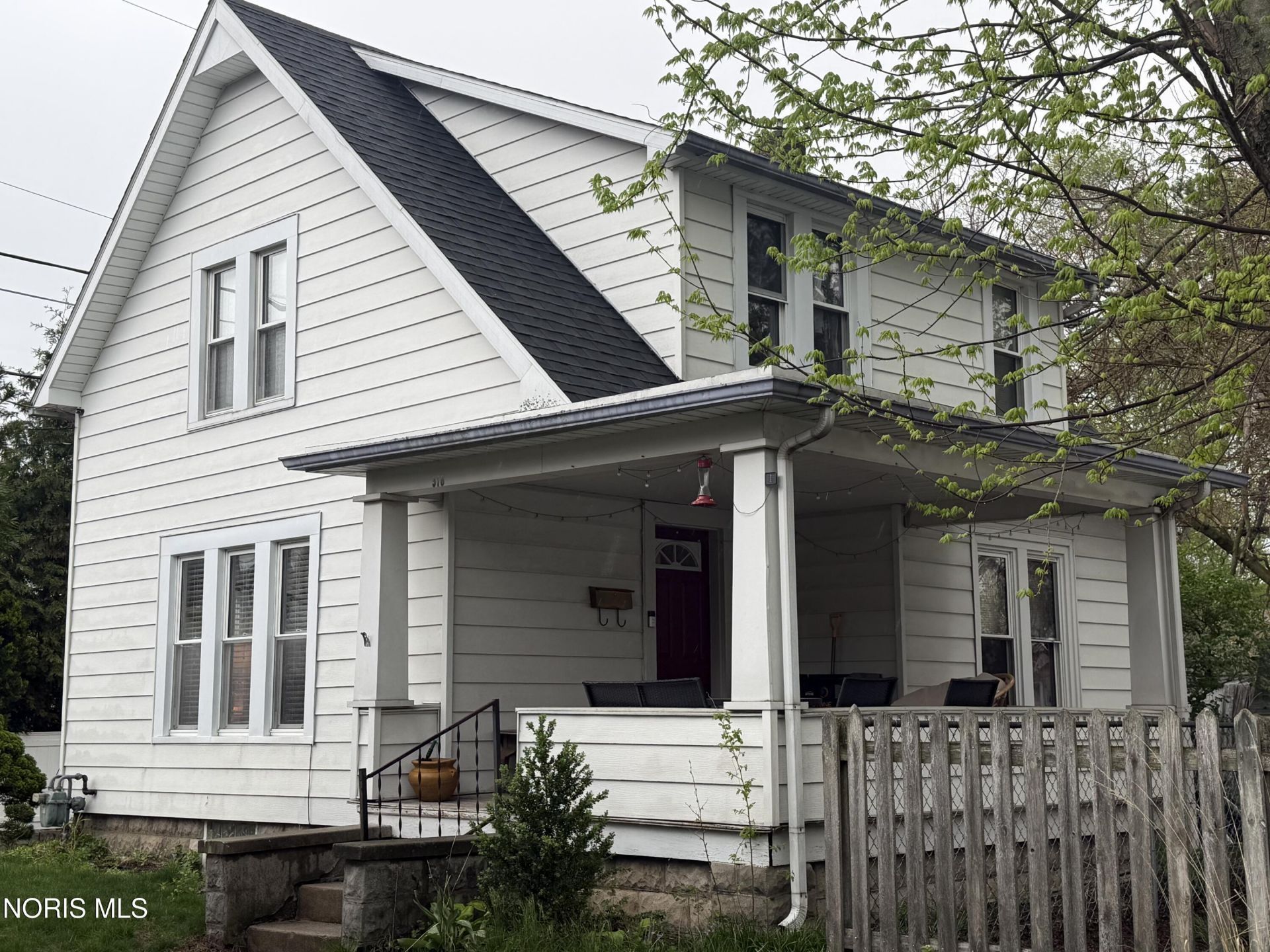 516 N Summit Street , Bowling Green, OH 43402 Main Photo