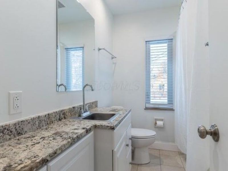 1966 Zollinger Road, Columbus, OH 43221 Photo 16