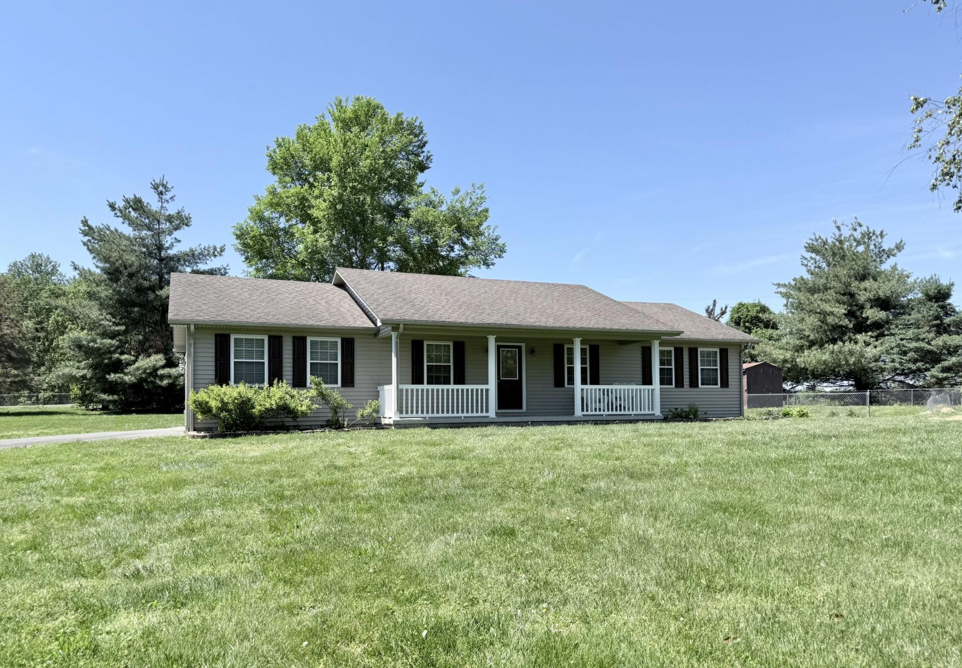 44 Windswept Lane, Russell Springs, KY 42642 Main Photo