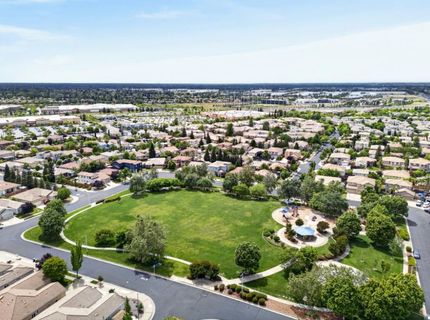 7216 Artisan Cir, Roseville, CA 95678 Photo