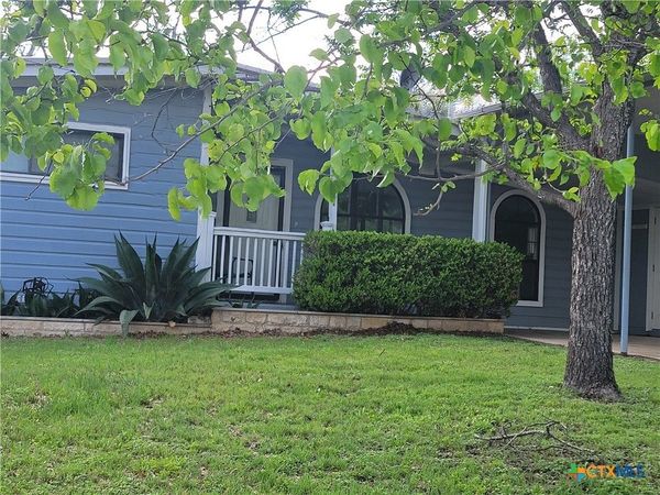 14 Steele Street, Lampasas, TX 76550