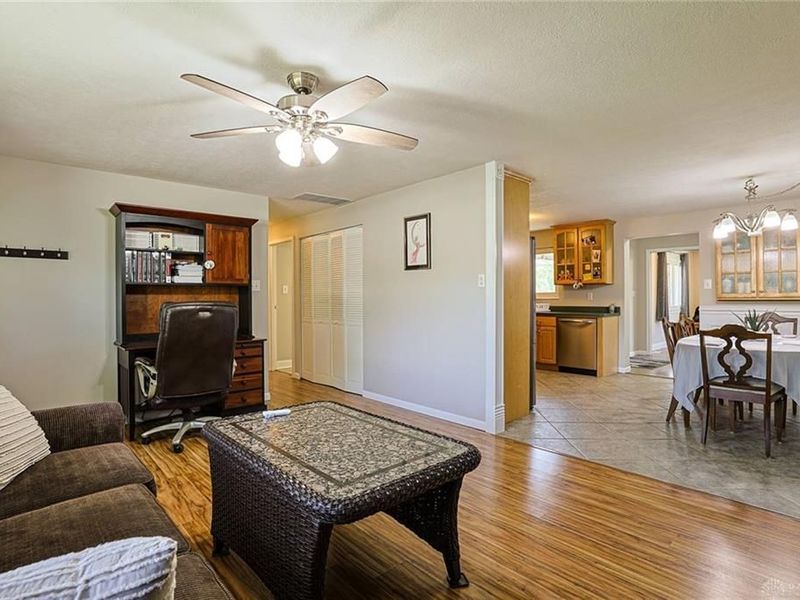 9117 Stephanie Street, Washington Township, OH 45458 Photo 4