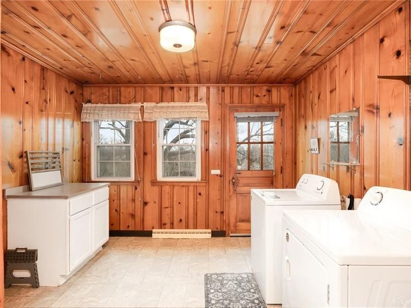 6105 New Carlisle Pike, Bethel Township, OH 45504 Photo 16