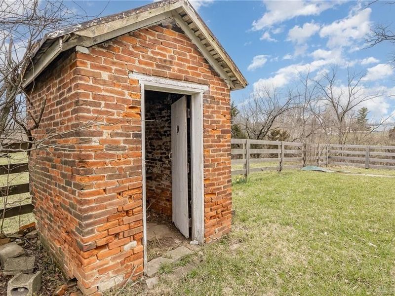 6105 New Carlisle Pike, Bethel Township, OH 45504 Photo 30