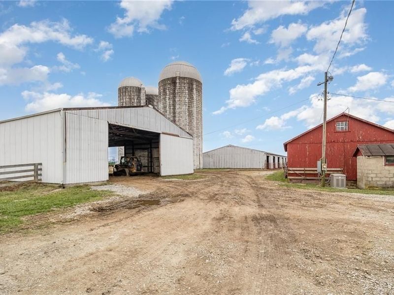 6105 New Carlisle Pike, Bethel Township, OH 45504 Photo 34