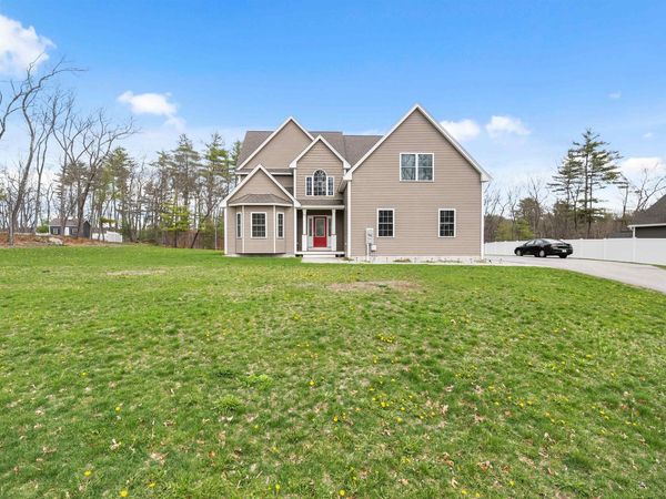 44 Sheffield Street, Windham, NH 03087