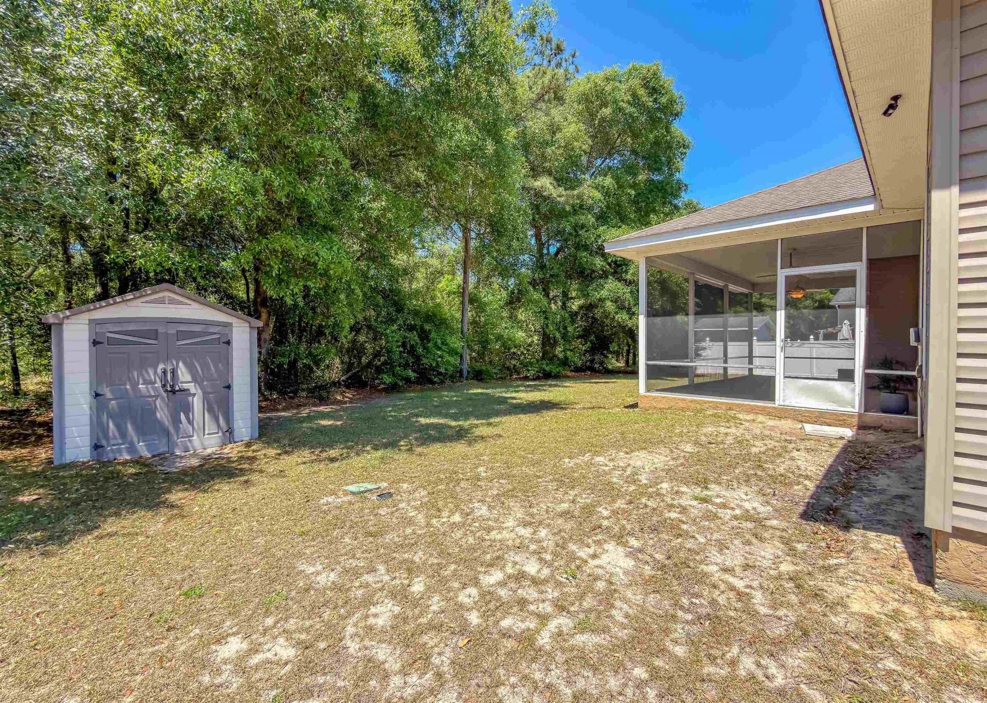 332 Sand Pine Circle , Midway, FL 32343 Photo