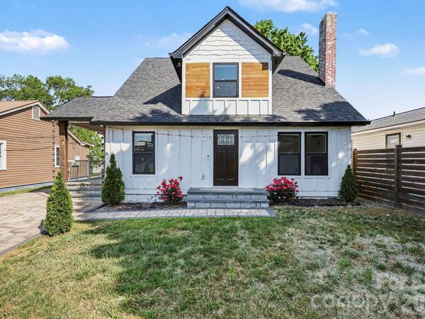 6 E Sunrise Avenue, Thomasville, NC 27360