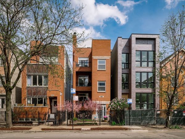 2849 N Damen Avenue , Unit 3, Chicago, IL 60618