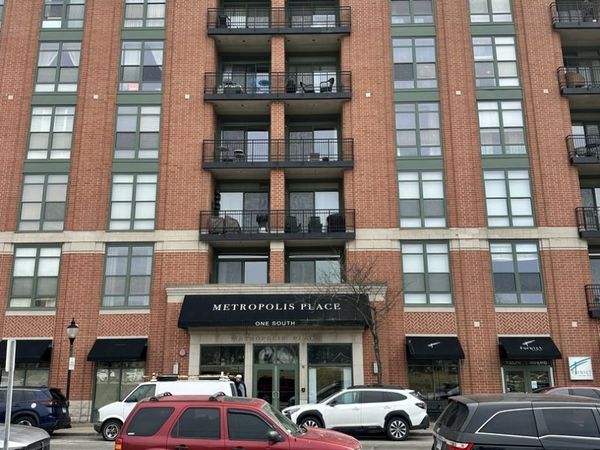 1 S Highland Avenue , Unit 306, Arlington Heights, IL 60005