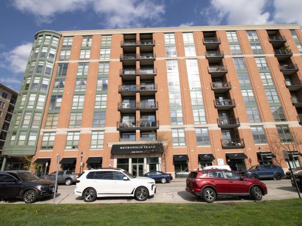 1 S Highland Avenue , Unit 306, Arlington Heights, IL 60005