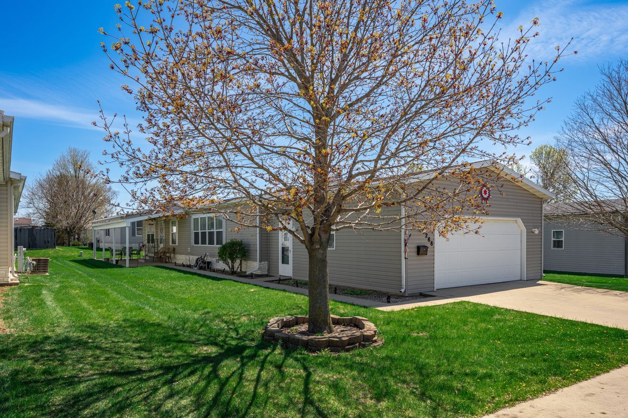 2288 Blossom Lane , Belvidere, IL 61008