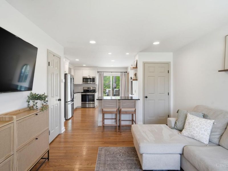 3283 Harmony Lane, Cincinnati, OH 45248 Photo 10