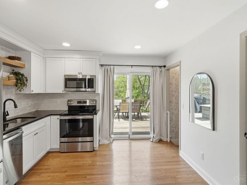 3283 Harmony Lane, Cincinnati, OH 45248 Photo 11