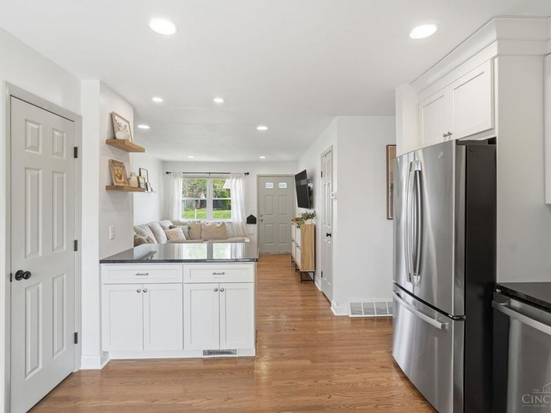 3283 Harmony Lane, Cincinnati, OH 45248 Photo 14