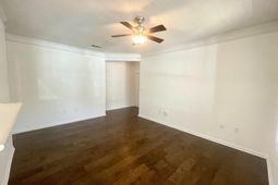 2411 Chatelain Way photo 4