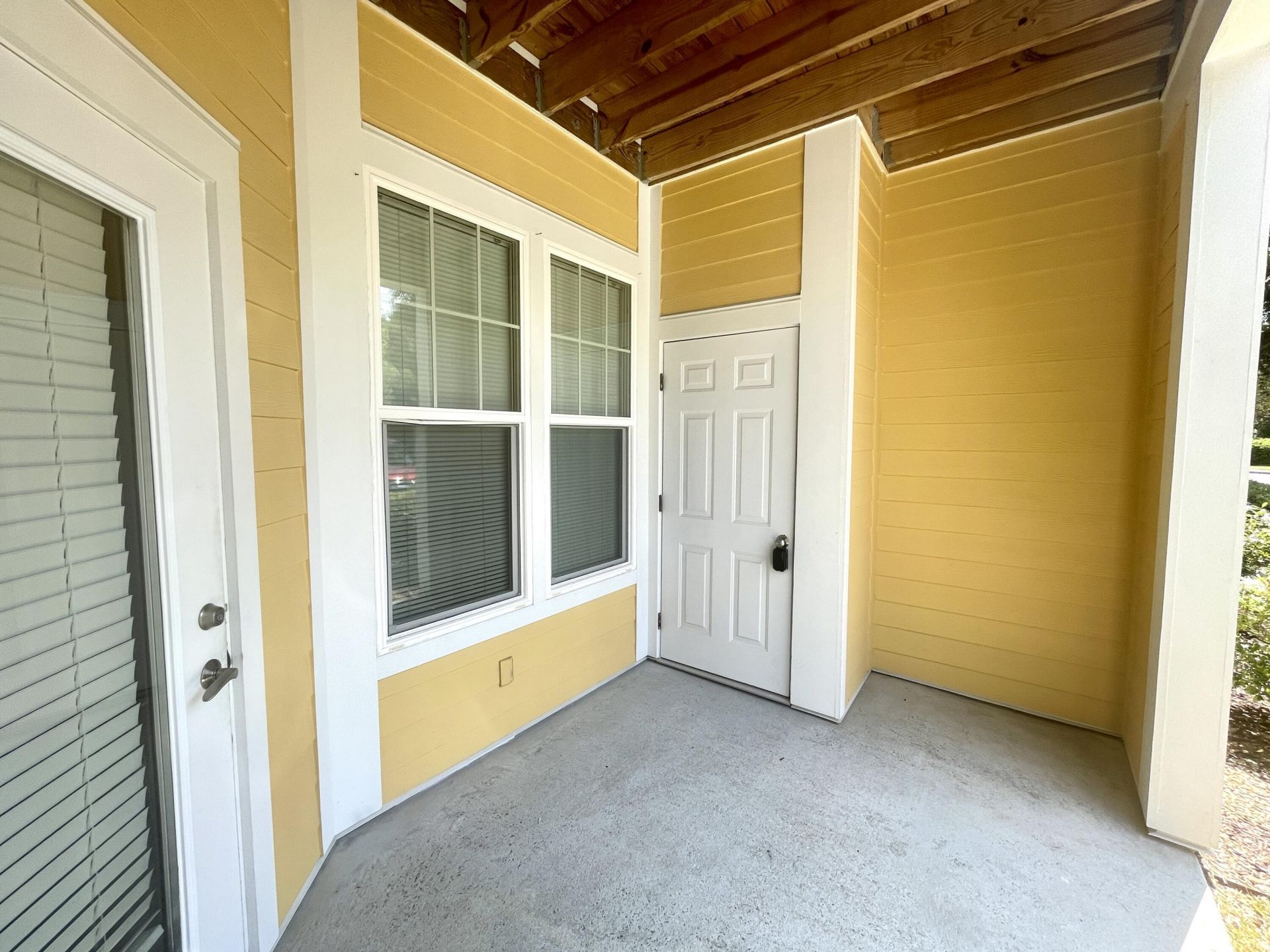 2411 Chatelain Way Photo 30